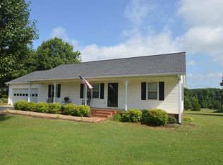 4067 Bible Church Rd, Boiling Springs, SC 29316