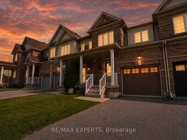 136 Matthewson Ave, Bradford West Gwillimbury, ON L3Z 0N9