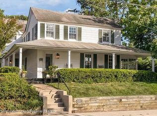 918 River Rd, Fair Haven, NJ 07704