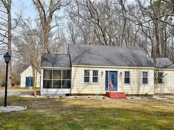 7685 Zanoni Rd, Gloucester, VA 23061