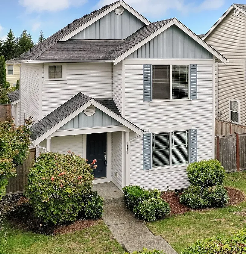 1881 Johnson Avenue — Photo 1