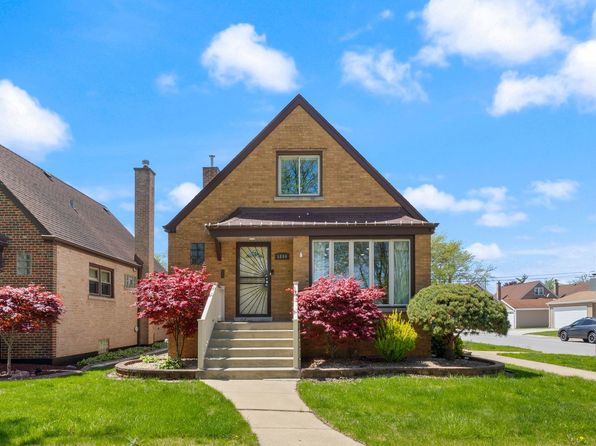 5800 S Natoma Ave, Chicago, IL 60638