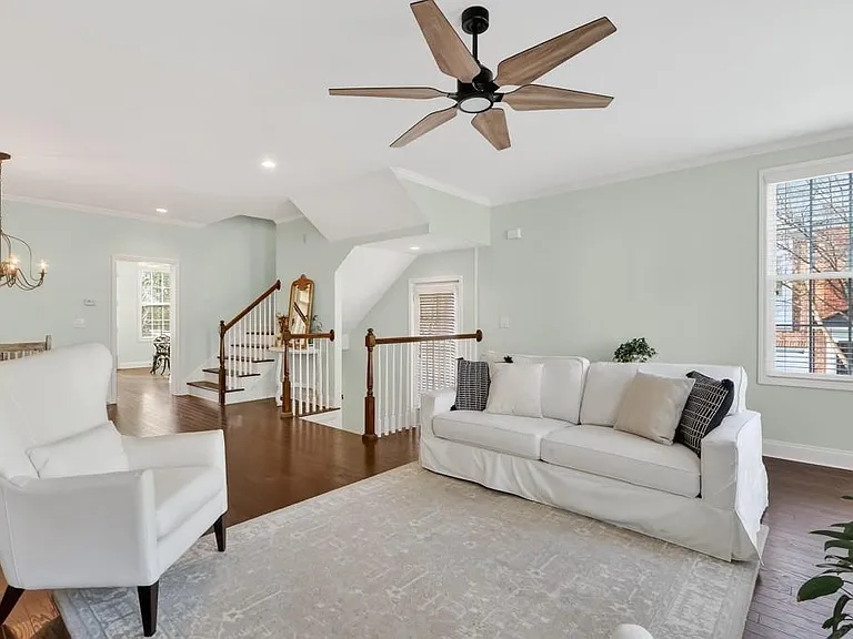 7205 Lowery Oak Dr — Photo 7