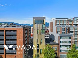 219 Georgia St E #303, Vancouver, BC V6A1Z6