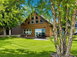 19368 Birchdale Point Rd, Brainerd, MN 56401