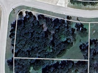 6101 Valderrama Dr, Cleburne, TX 76033