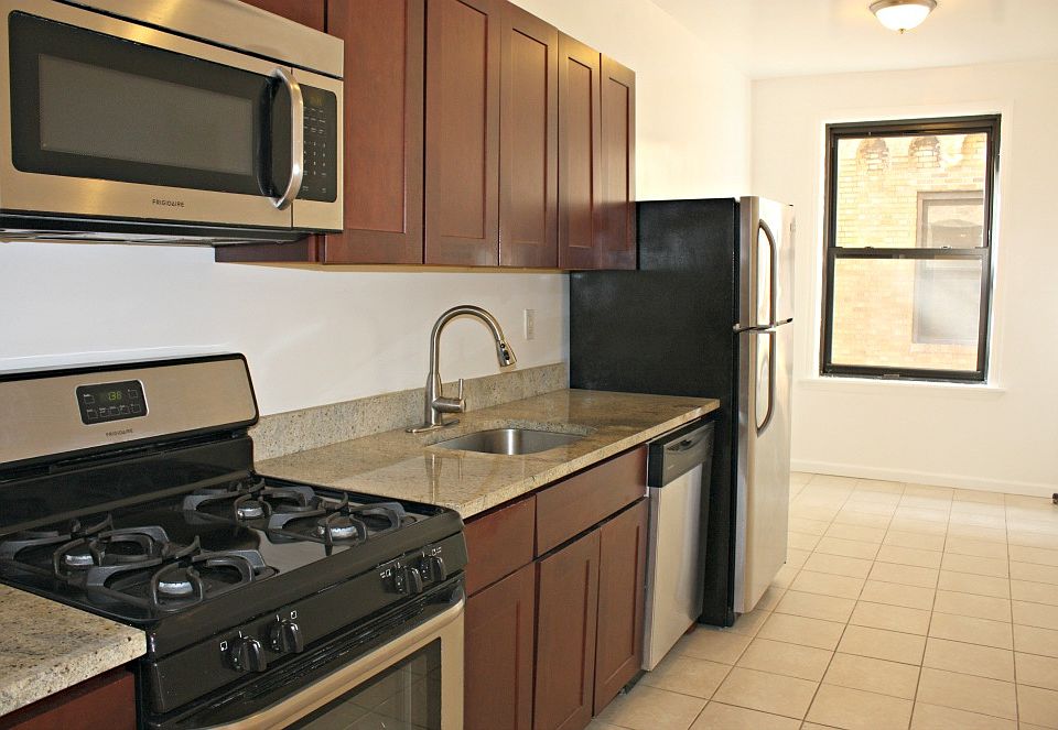 1st image of 486 Brooklyn Ave APT D2