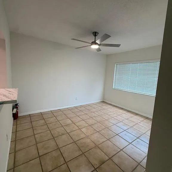 821 N Keene Rd — Photo 3