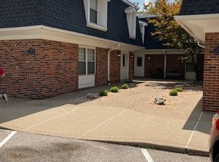 7392 Dale Ave APT 3, Saint Louis, MO