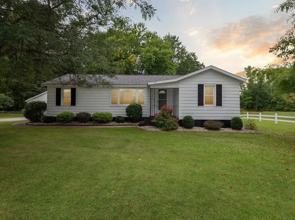 2893 N Ely Hwy, Alma, MI 48801