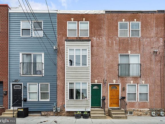 2nd image of 2310 E Cabot St