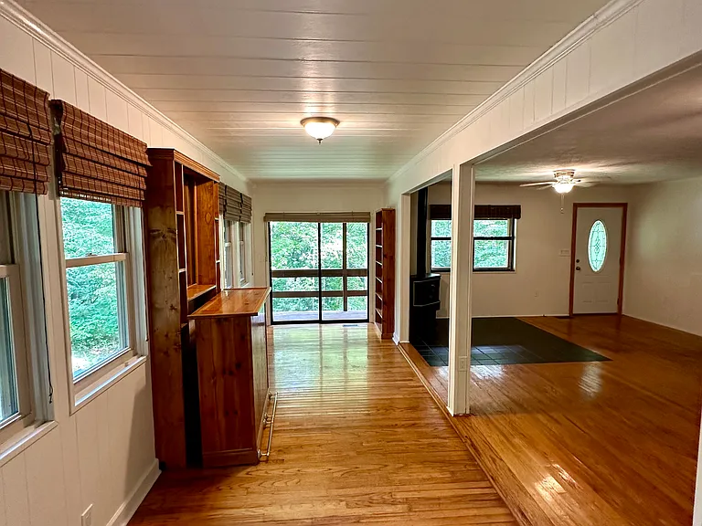 471 Curtis Creek Rd — Photo 18