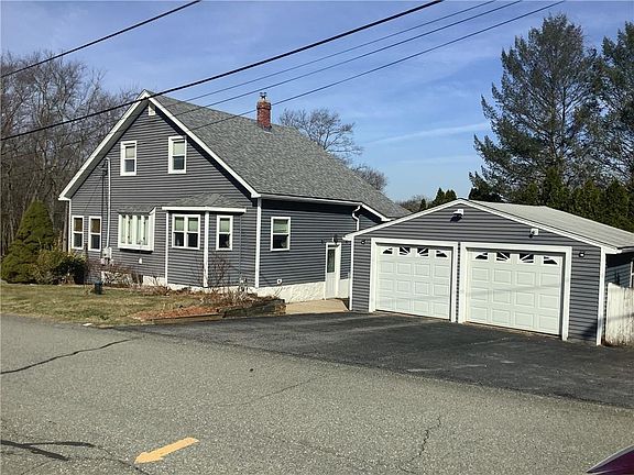 3rd image of 52 Mendon Rd