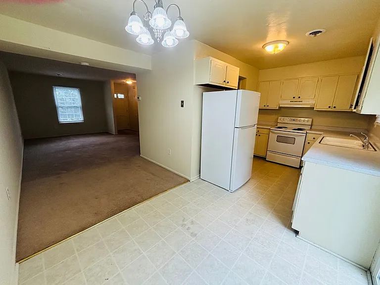 357 New Kent Rd — Photo 11