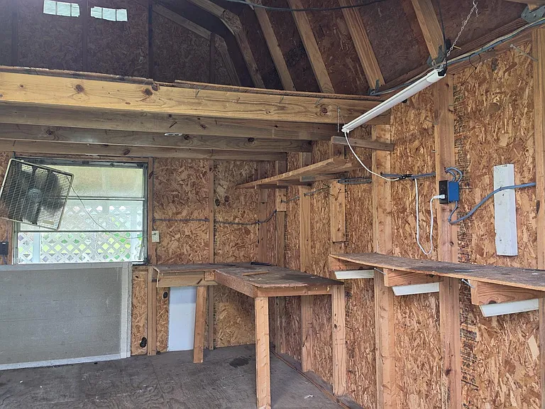 1531 Lake Clay Dr — Photo 31