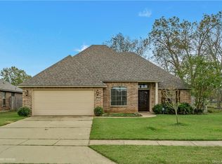 2146 Sweet Bay Cir, Bossier City, LA 71111