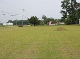 101 Forest Dr #1A, La Grange, NC 28551