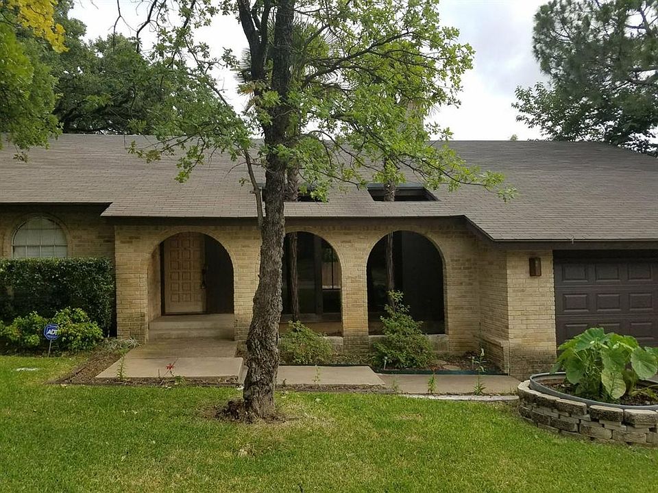 1st image of 7516 Monterrey Dr