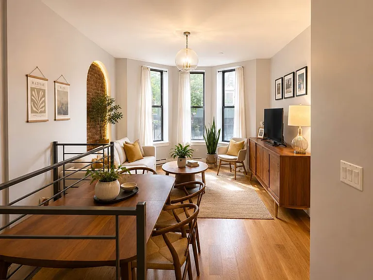 14 Spencer Ct #1F — Photo 1