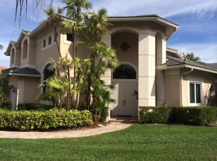 2548 NE 22nd Ave, Lighthouse Pt, FL 33064