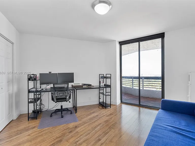 3530 Mystic Pointe Dr #2907 — Photo 36