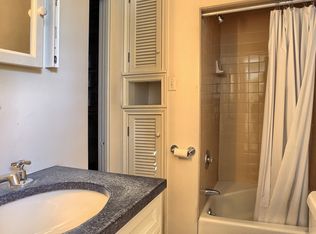 1580 Boiling Springs Rd, Boiling Springs, PA 17007