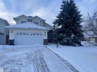 4631 43rd Ave NW, Edmonton, AB T6L 6L9