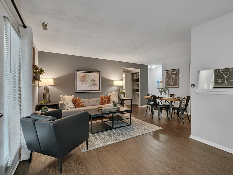 Lake Lynn Reserve Apartments — Photo 40