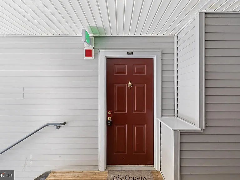 4406 Silverbrook Ln #302 — Photo 12