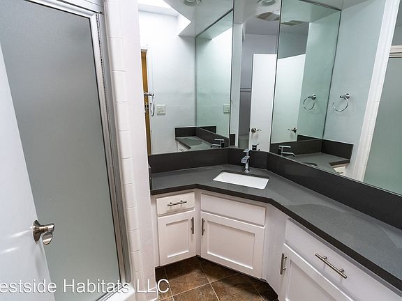 5th image of 1371 S Beverly Glen Blvd APT 106