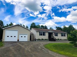 103 Bradbury Dr, Corinth, ME 04427