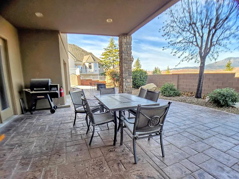 2394 W Valley View Dr #2 — Photo 21