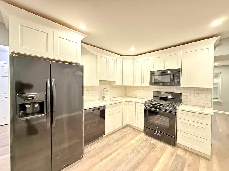 22 Old Orchard Dr — Photo 11