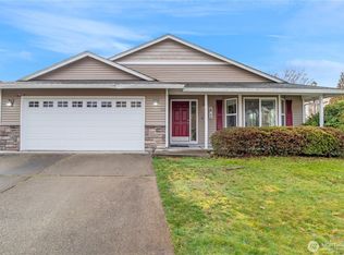 7101 33rd Way NE, Lacey, WA