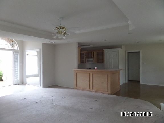 3rd image of 31 Fernwood Dr