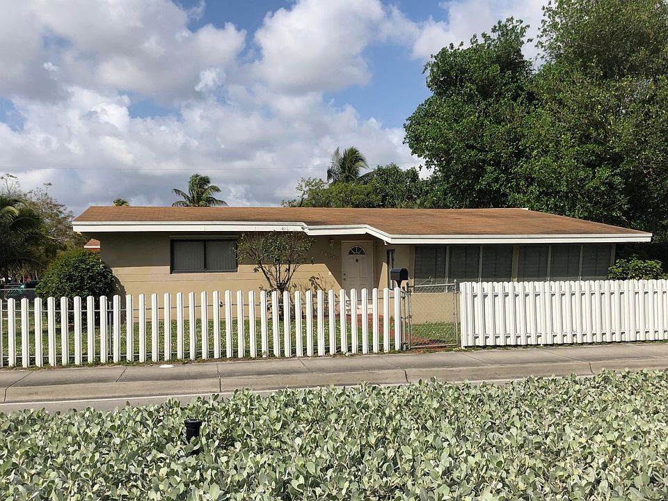 1st image of 17550 NE 6th Ave