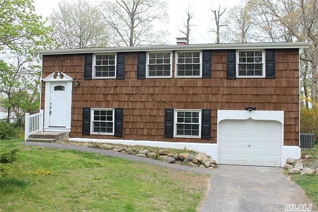 1st image of 18 Bunny Ln