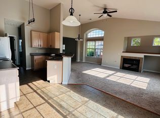 3648 Lilac Ln APT 6, Beavercreek, OH 45431