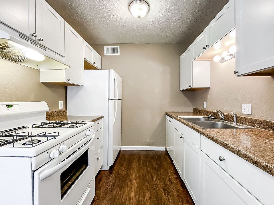 Windsor Square Apartments West Apartment Rentals Hutchinson, KS Zillow