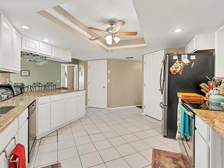 4154 Jennings Blvd — Photo 10