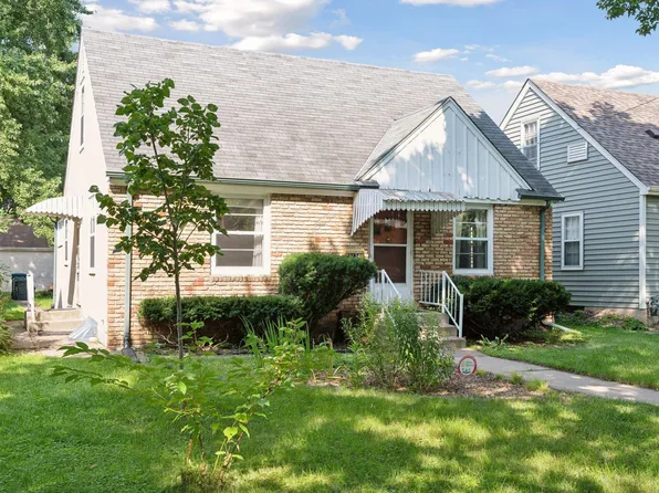 3134 Hayes St NE, Minneapolis, MN 55418