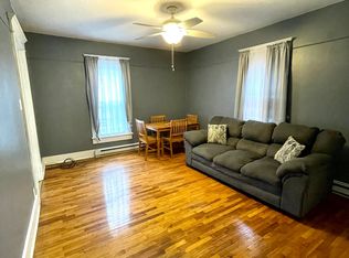 111 N Liberty St APT 4, Muncie, IN 47305