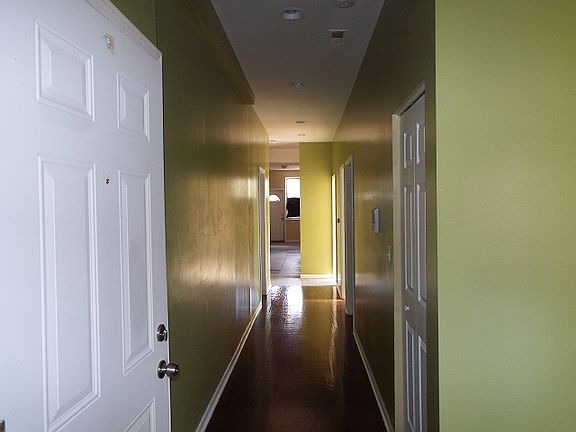 5th image of 5711 S Calumet Ave APT 3S