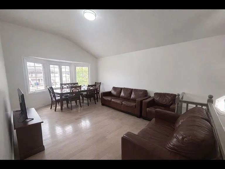 1168 Rockland Ave #2F — Photo 3