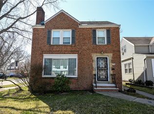 3734 Silsby Rd, University Heights, OH 44118