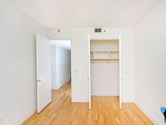 5th image of 589 Flushing Ave APT 1B