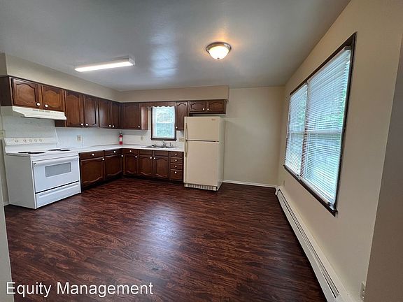 2nd image of 309 S Main St APT C