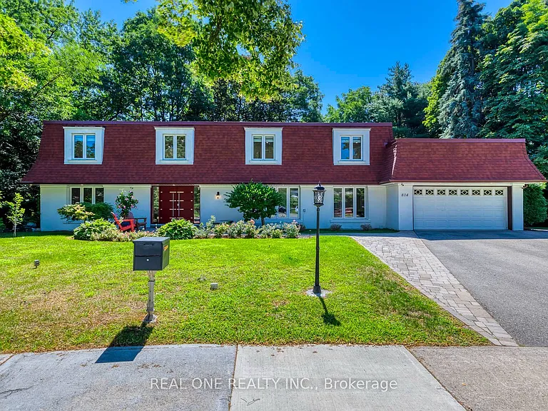 814 Calder Rd — Photo 2