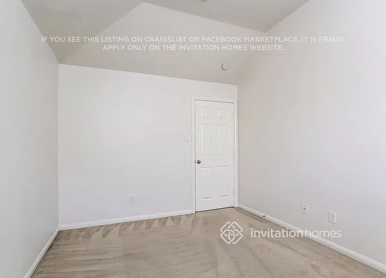 8903 Rolling Rapids Rd — Photo 14
