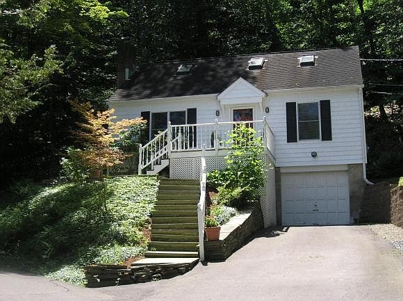 1st image of 51 Clifton Blvd